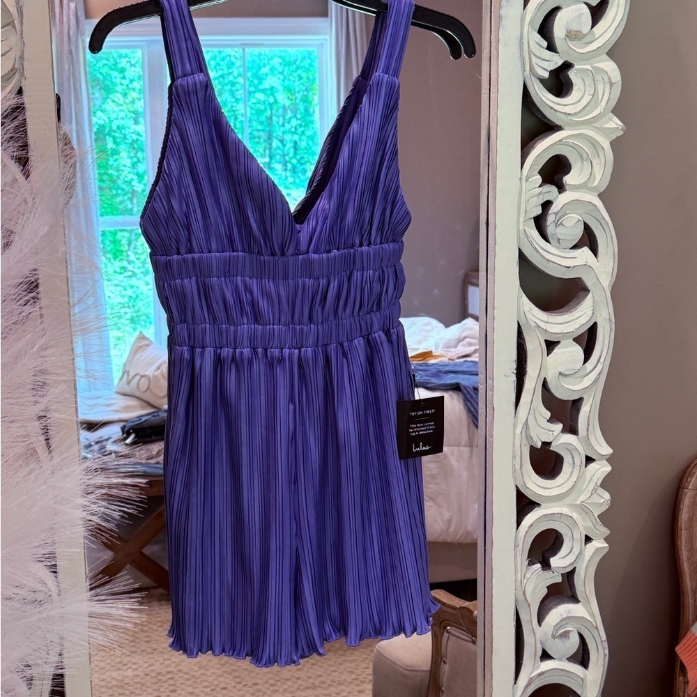 NWT Women’s LULU’s Upgraded Nights Periwinkle Plisse Sleeveless Romper- Size S - Picture 3 of 6